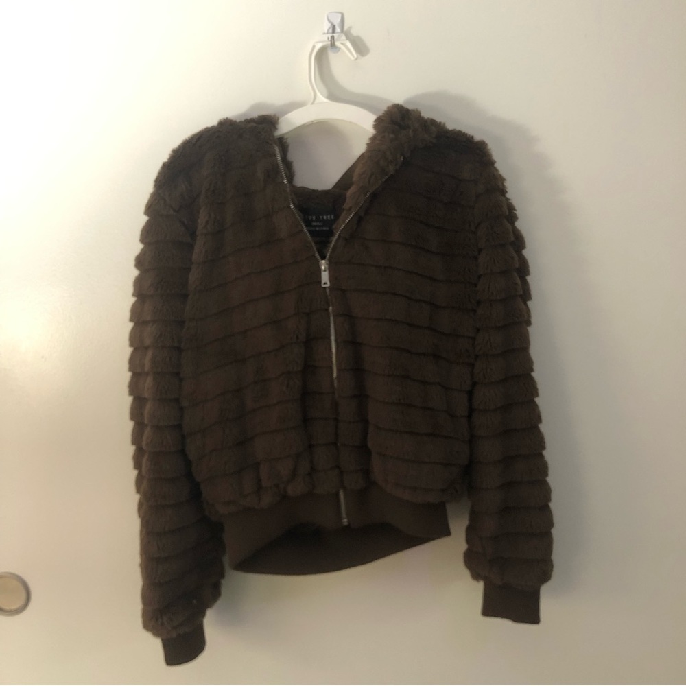 fuzzy cropped jacket